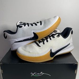 Size 11 - Kobe Mamba Focus White Gum
